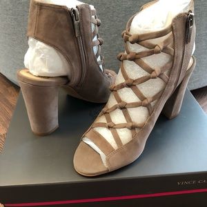 SOLD❗️ Vince Camuto Block Heel